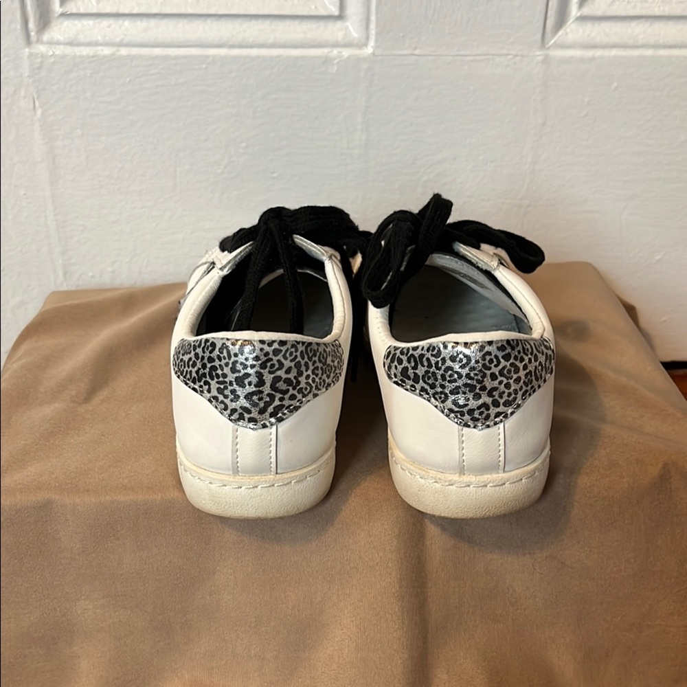 Vintage Havana White Silver Star Sneakers with Animal Print Size 9 - Picture 2 of 6